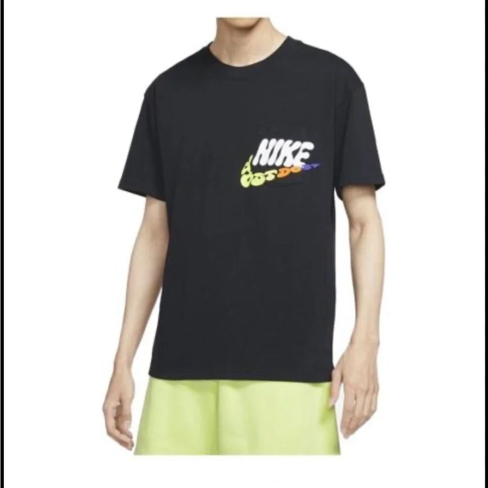 Nike T-Shirt - black round neck chest logo short sleeve